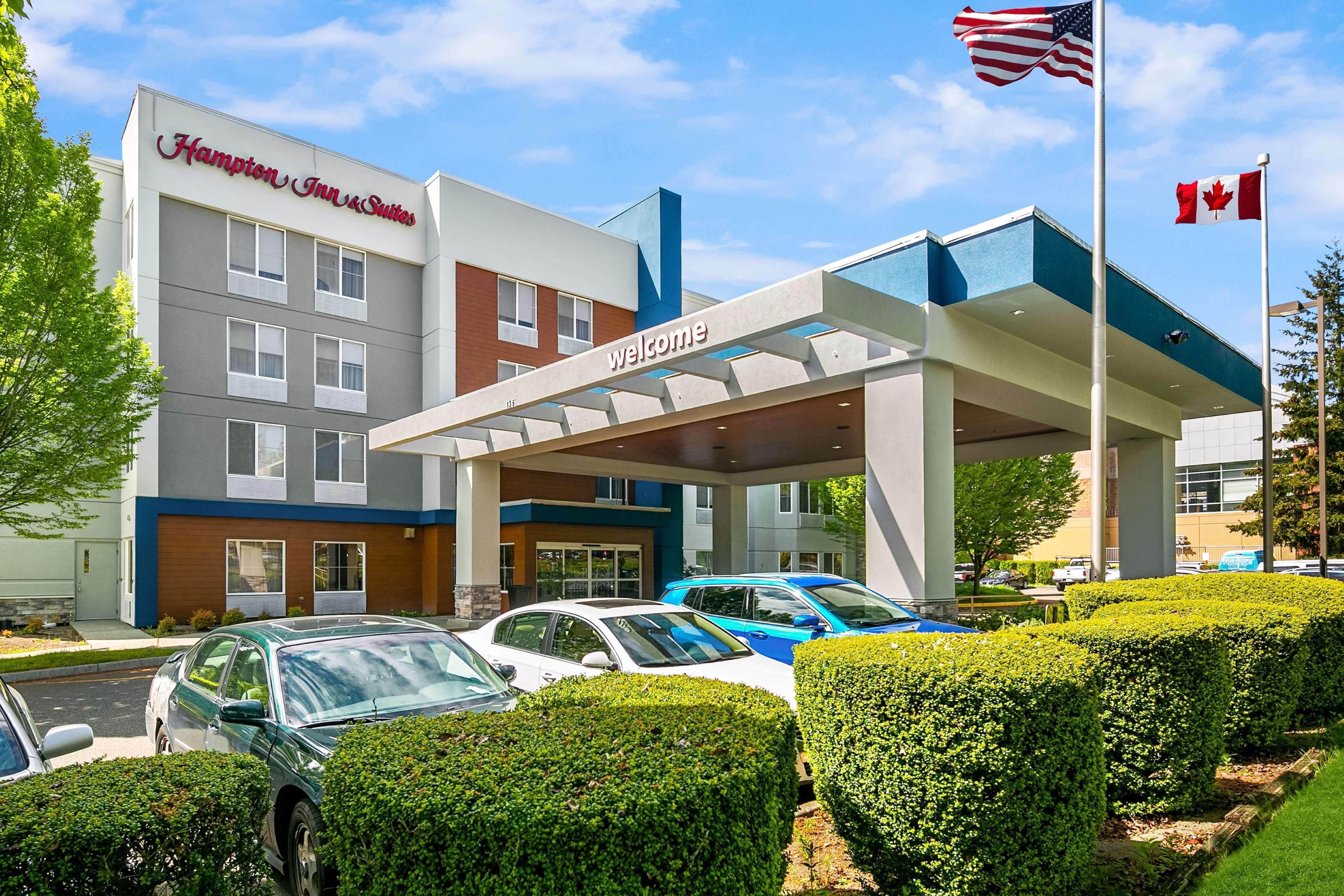 Hampton Inn & Suites Seattle North/Lynnwood Extérieur photo